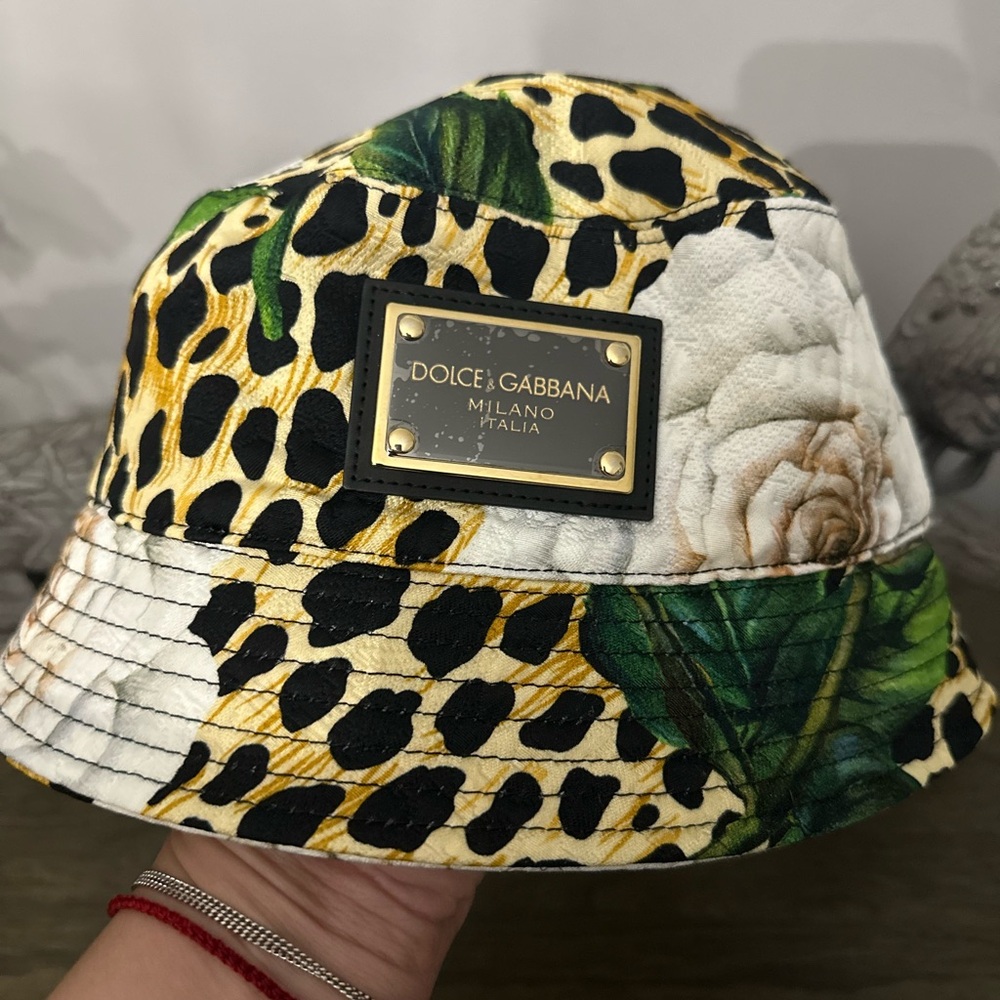 ✨HOST PICK✨Dolce & Gabbana Multicolor Patterned Hat - NWOT